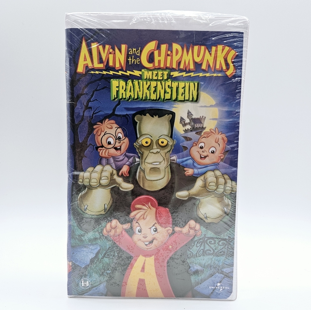 VINTAGE | Alvin & The Chipmunks Meet Frankenstein movie sealed VHS tape